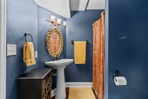 $830,000 | W5837 Royal Troon Road, Menasha, WI 54952