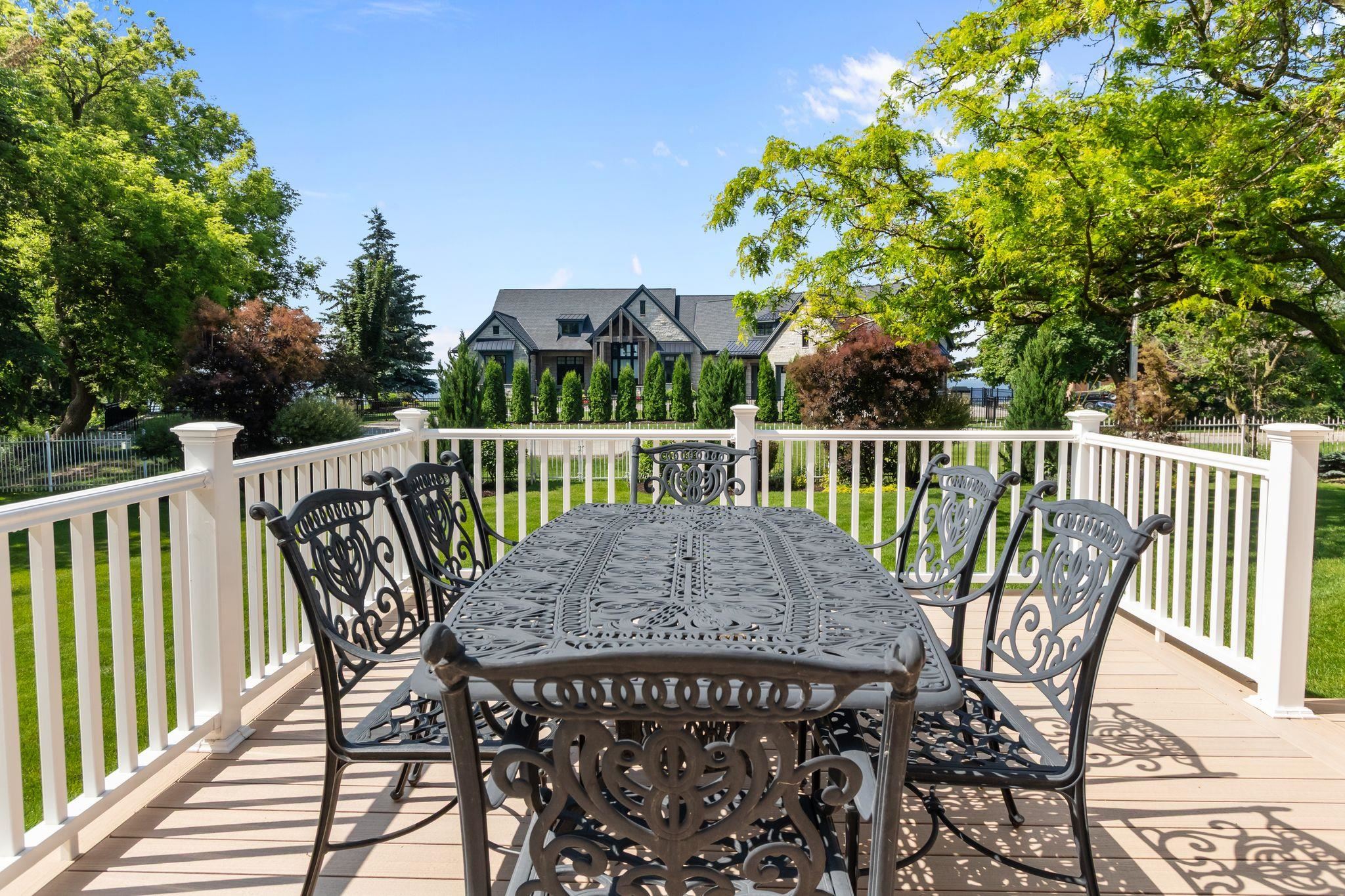 W5837 Royal Troon Road Menasha, WI 54952 - Photo 50 of 73