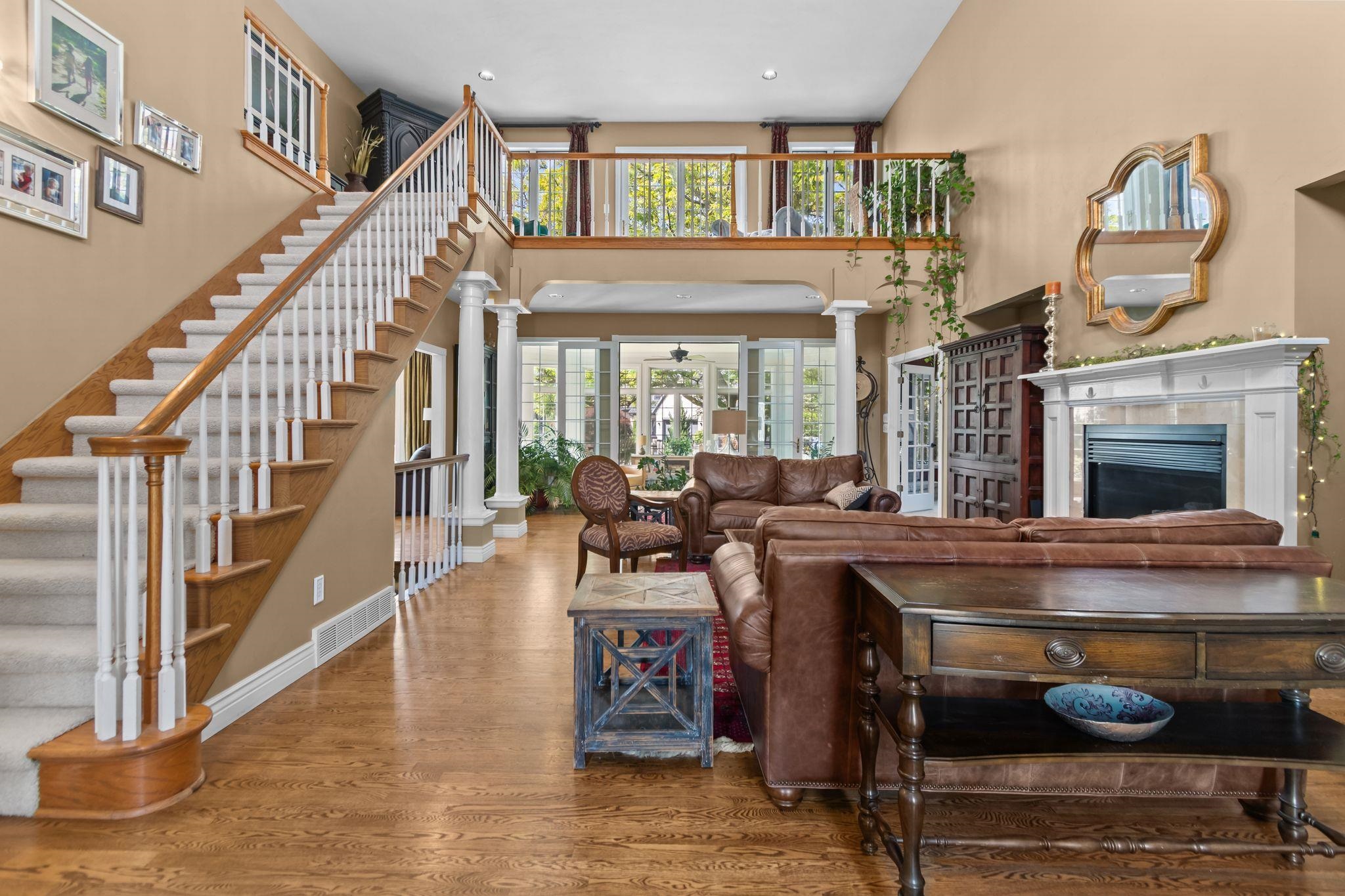 W5837 Royal Troon Road Menasha, WI 54952 - Photo 8 of 73