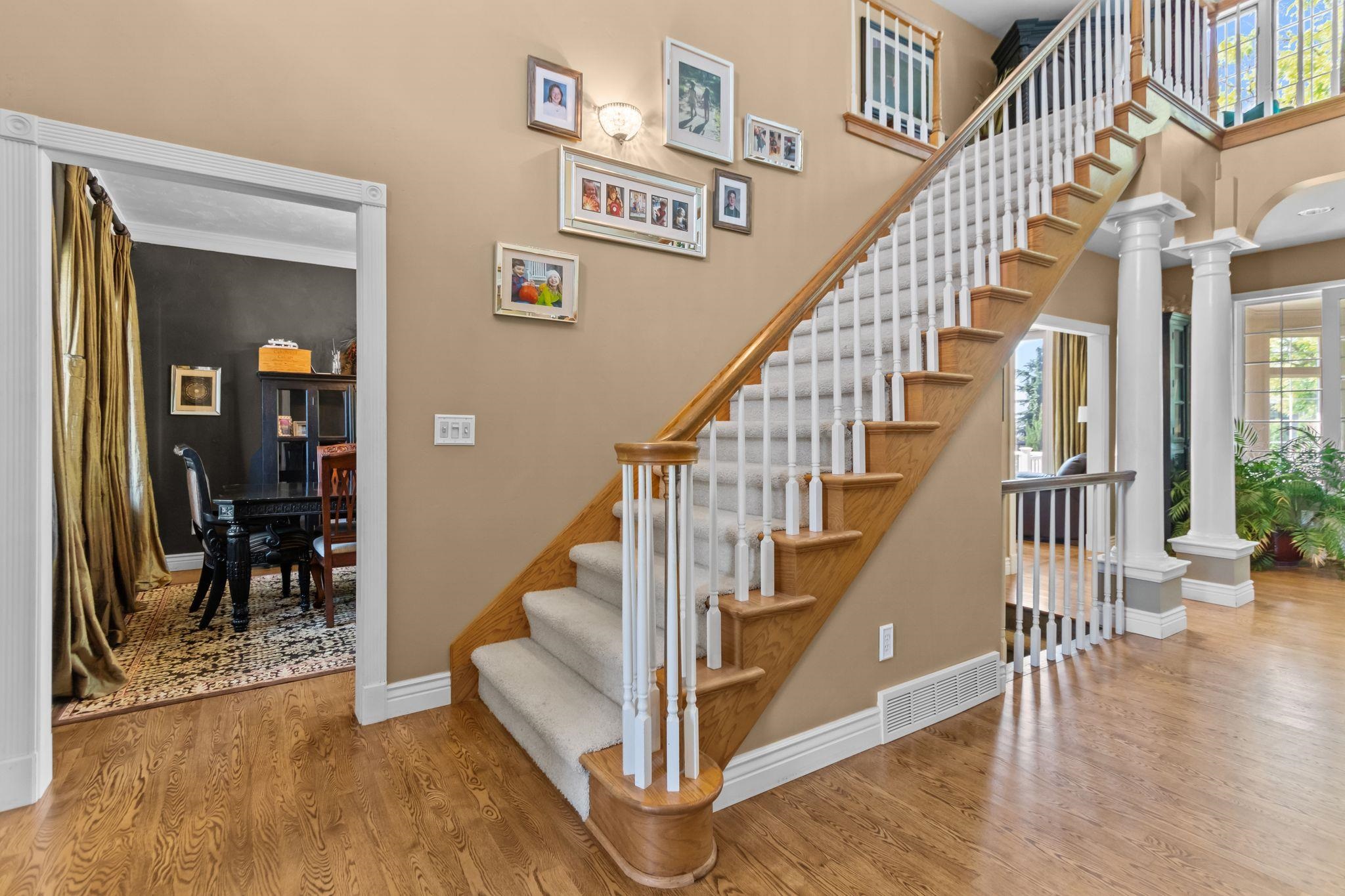 W5837 Royal Troon Road Menasha, WI 54952 - Photo 9 of 73