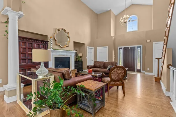 $830,000 | W5837 Royal Troon Road, Menasha, WI 54952