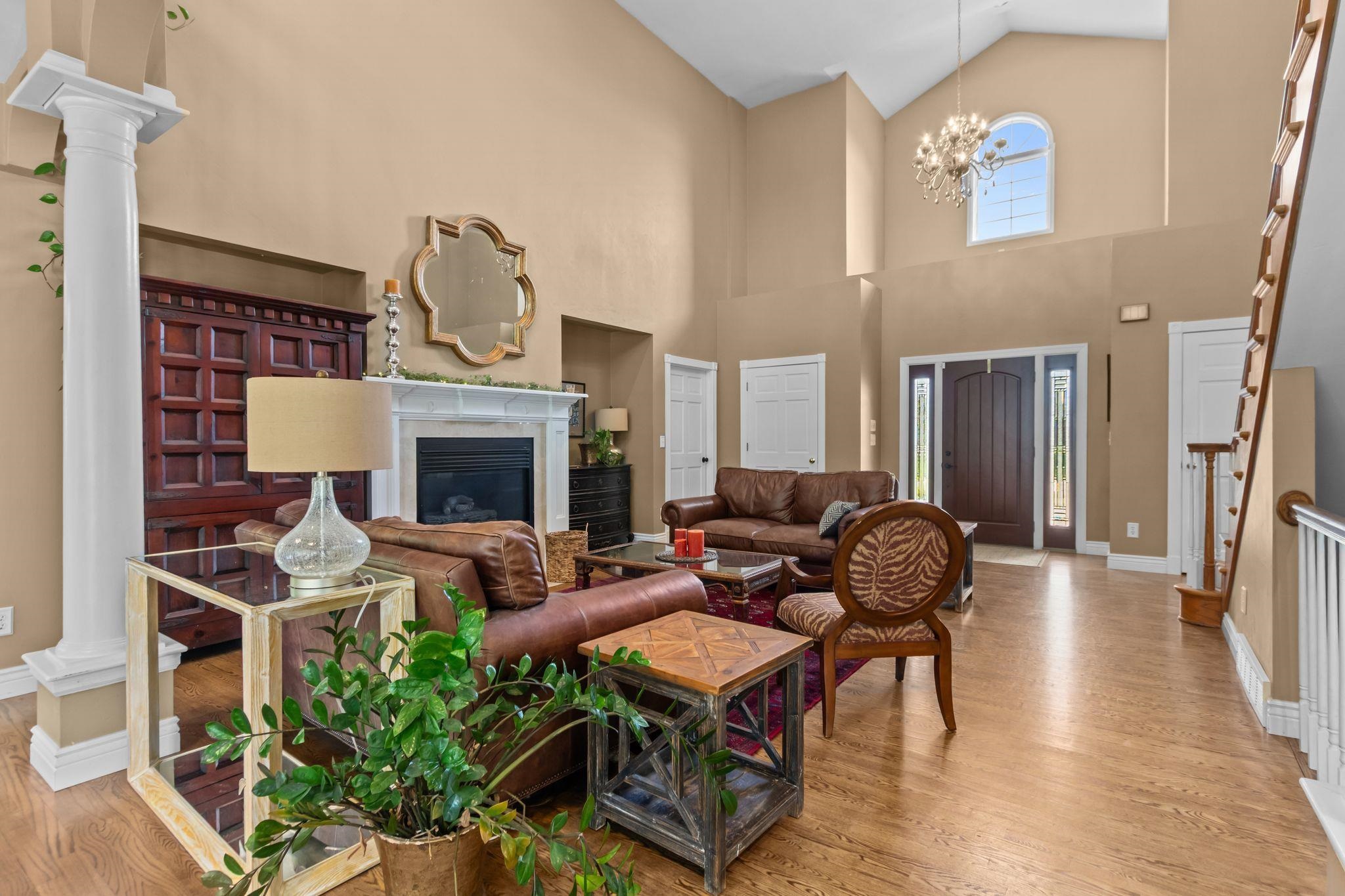 W5837 Royal Troon Road Menasha, WI 54952 - Photo 10 of 73