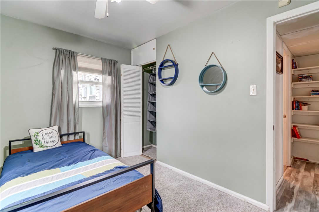 11 Meadow Terrace Drive Decatur, IL 62521 - Photo 16 of 23 Bedroom 2