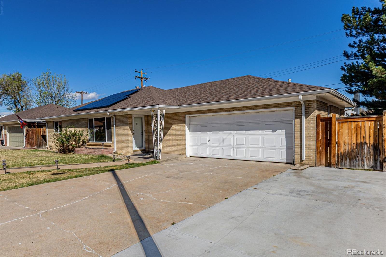 5905 West 37th Place Wheat Ridge, CO 80033 - Photo 5 of 27