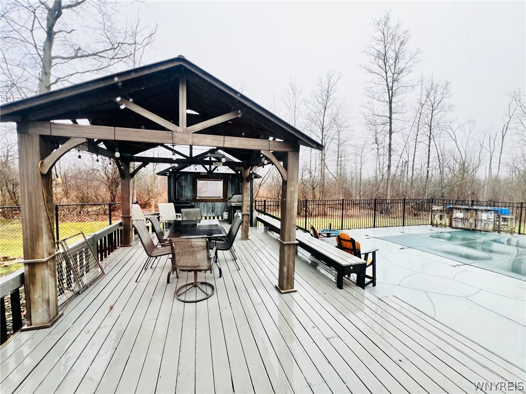 7370 Delamater Road Evans, NY 14047 - Photo 25 of 39