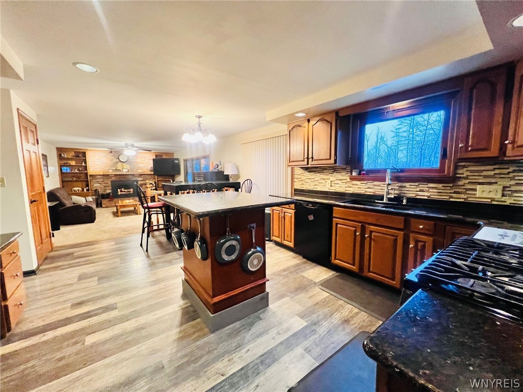 7370 Delamater Road Evans, NY 14047 - Photo 7 of 39