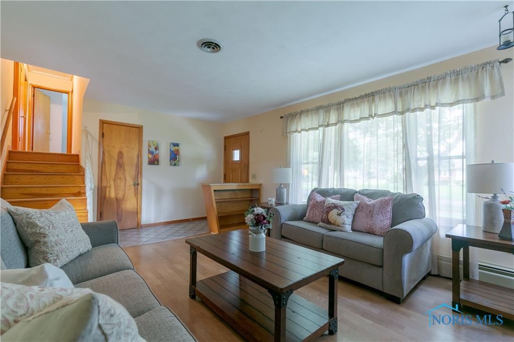 6046 Herst Road Toledo, OH 43613 - Photo 5 of 30 Gallery Image 5