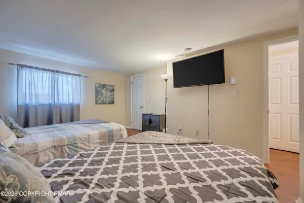 $289,000 | 19 Middle Village Way, Tannersville, PA 18372