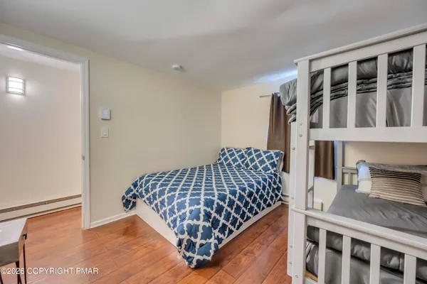 $289,000 | 19 Middle Village Way, Tannersville, PA 18372