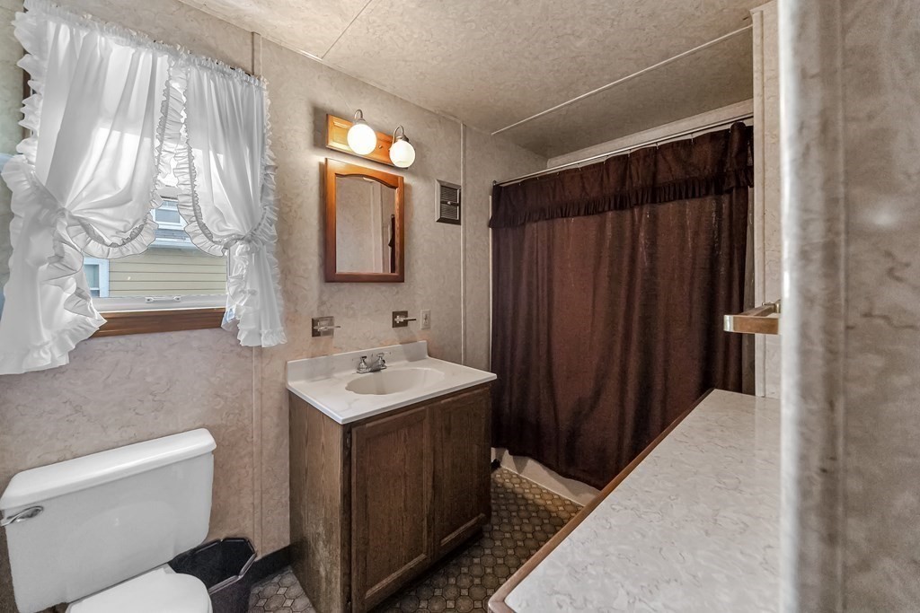 12 Wilder Place Northampton, MA 01062 - Photo 39 of 42