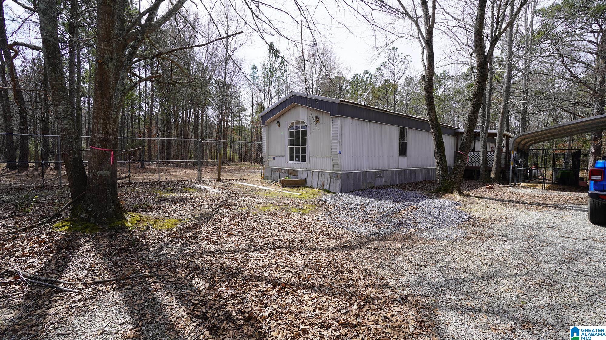 988 Anniston Beach Road Anniston, AL 36206 - Photo 2 of 12