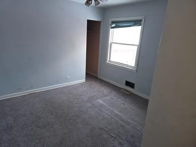 $105,000 | 14102 South Clark Street, Riverdale, IL 60827