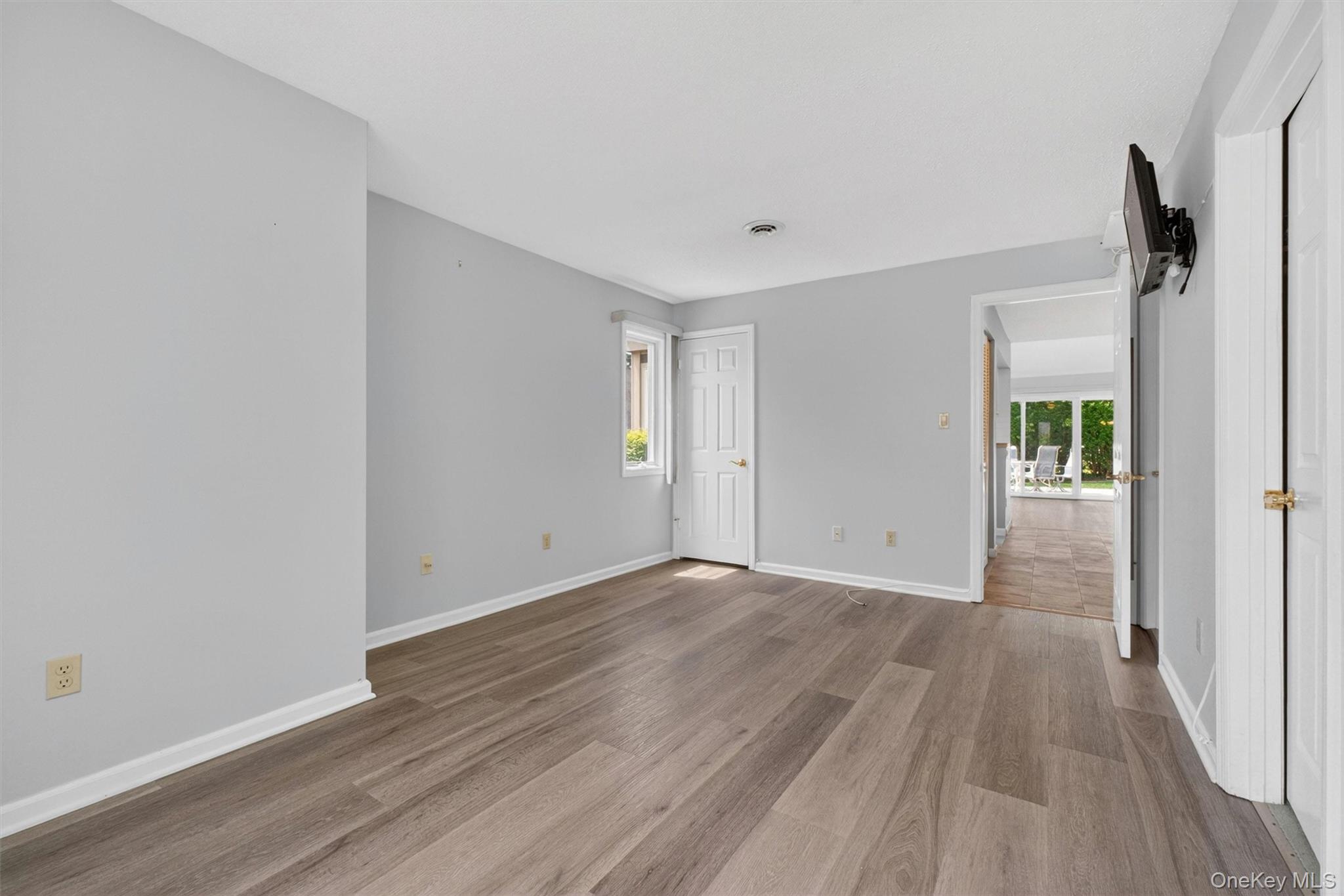 115 Fields Lane Peekskill, NY 10566 - Photo 19 of 50 First floor bedroom