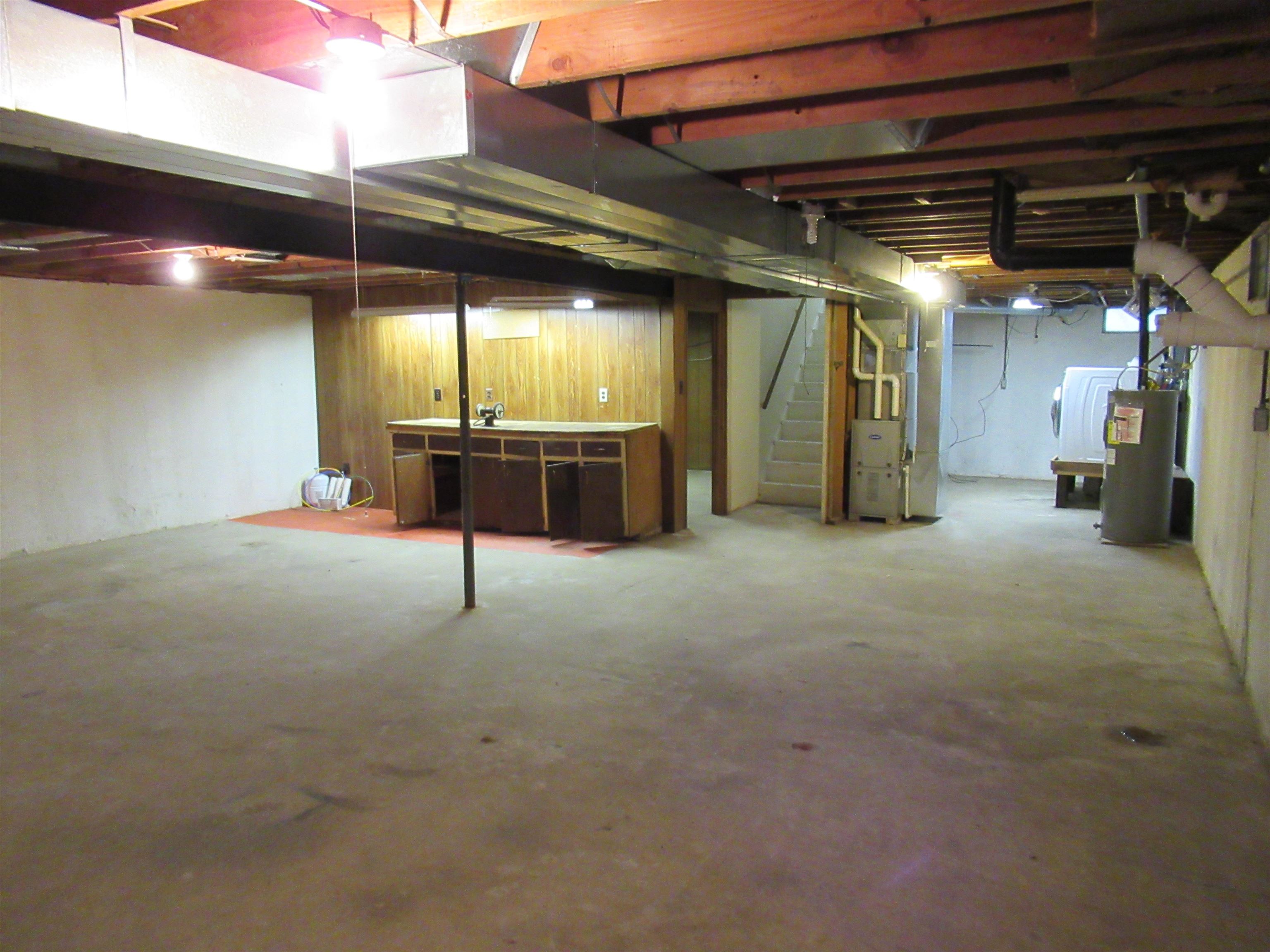 5491 Dillon Road Flushing, MI 48433 - Photo 20 of 35 50104043-19.JPG