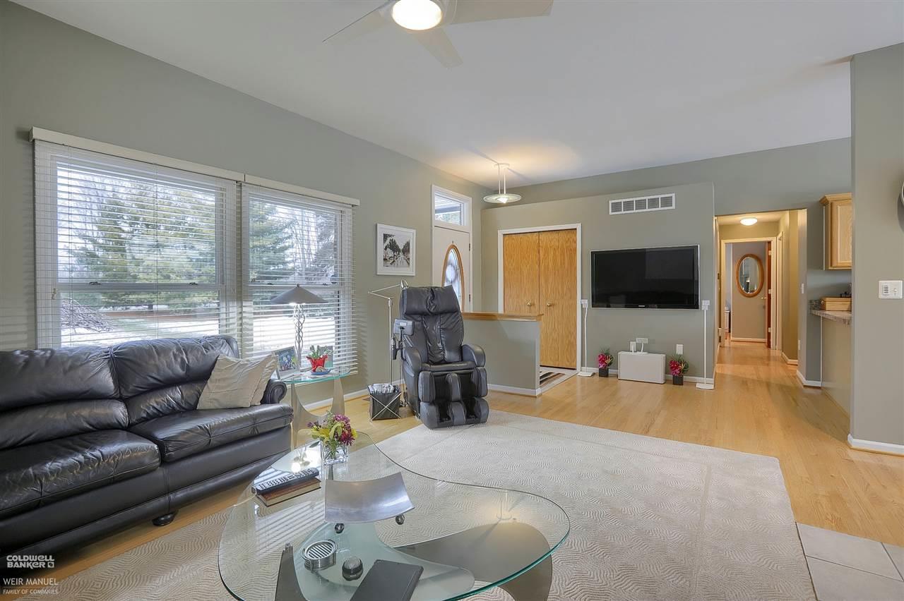 47037 Sugarbush Road Chesterfield, MI 48047 - Photo 15 of 48
