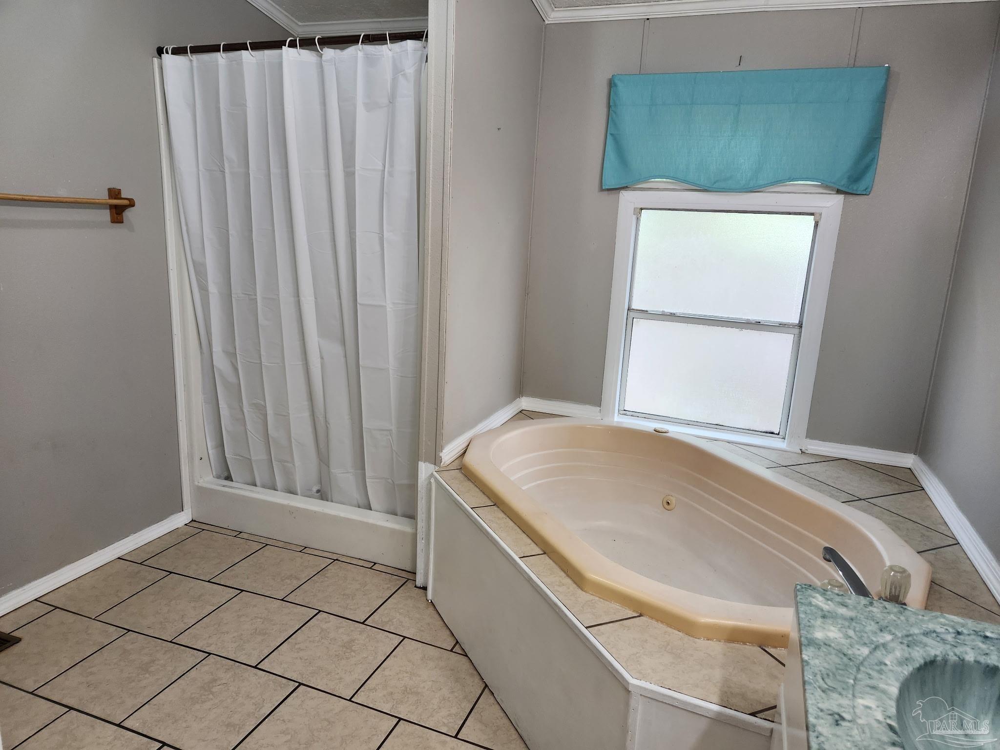 5718 Brooks Lane Pace, FL 32571 - Photo 11 of 20