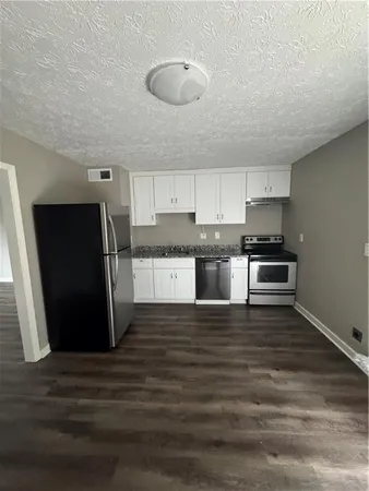 $1,550 | 393 Stone Mountain Street, Unit 1, Lawrenceville, GA 30046