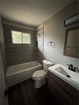 $1,550 | 393 Stone Mountain Street, Unit 1, Lawrenceville, GA 30046