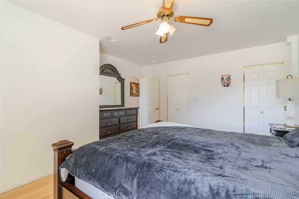 801 Stephen Road Burbank, CA 91504 - Photo 20 of 35