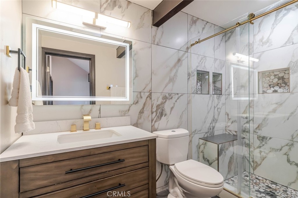 801 Stephen Road Burbank, CA 91504 - Photo 26 of 35