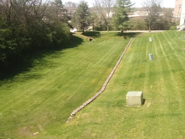 $369,900 | 5434 Ashbrook Place, Downers Grove, IL 60515