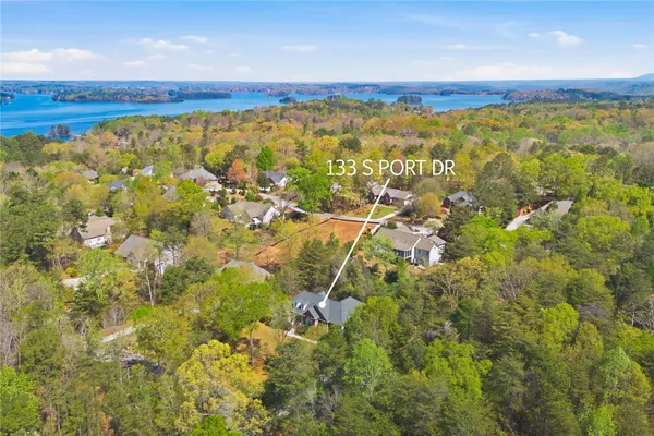 $475,000 | 133 South Port Drive, Seneca, SC 29672