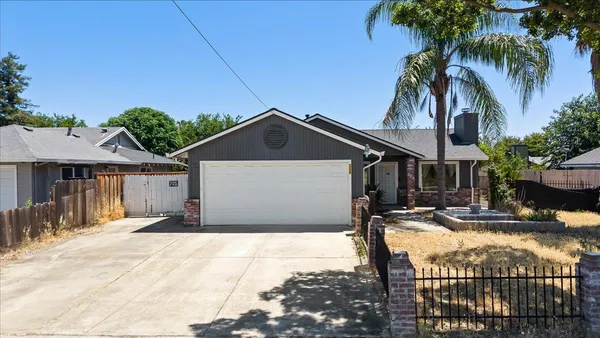 $415,000 | 205 Weber Avenue, Patterson, CA 95363