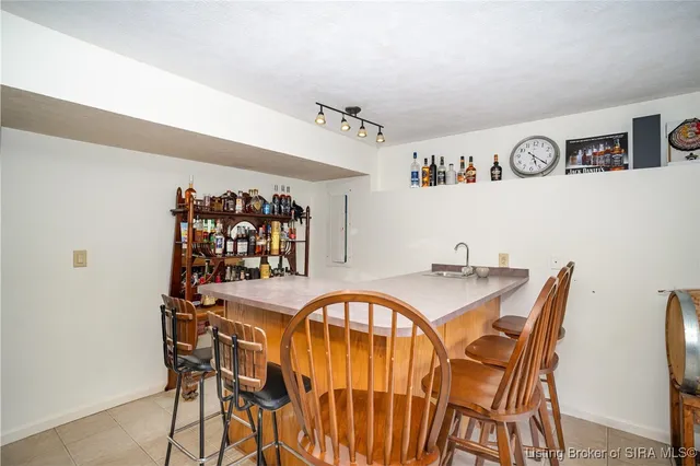 $565,000 | 6103 Pebble Creek Cove, Floyds Knobs, IN 47119