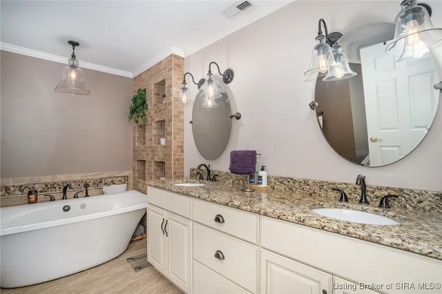 $565,000 | 6103 Pebble Creek Cove, Floyds Knobs, IN 47119