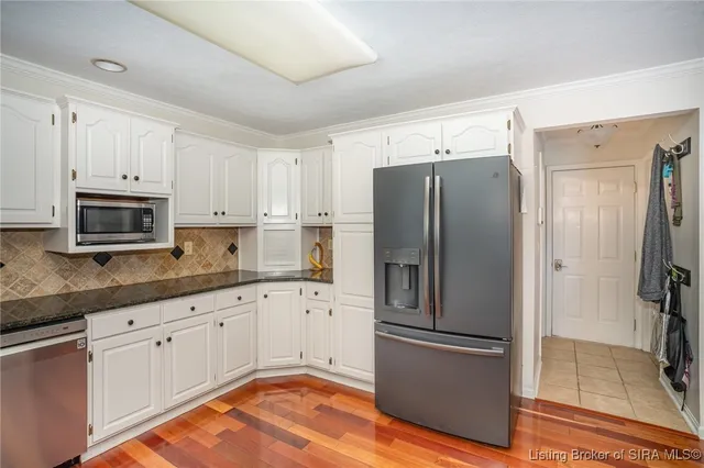 $565,000 | 6103 Pebble Creek Cove, Floyds Knobs, IN 47119