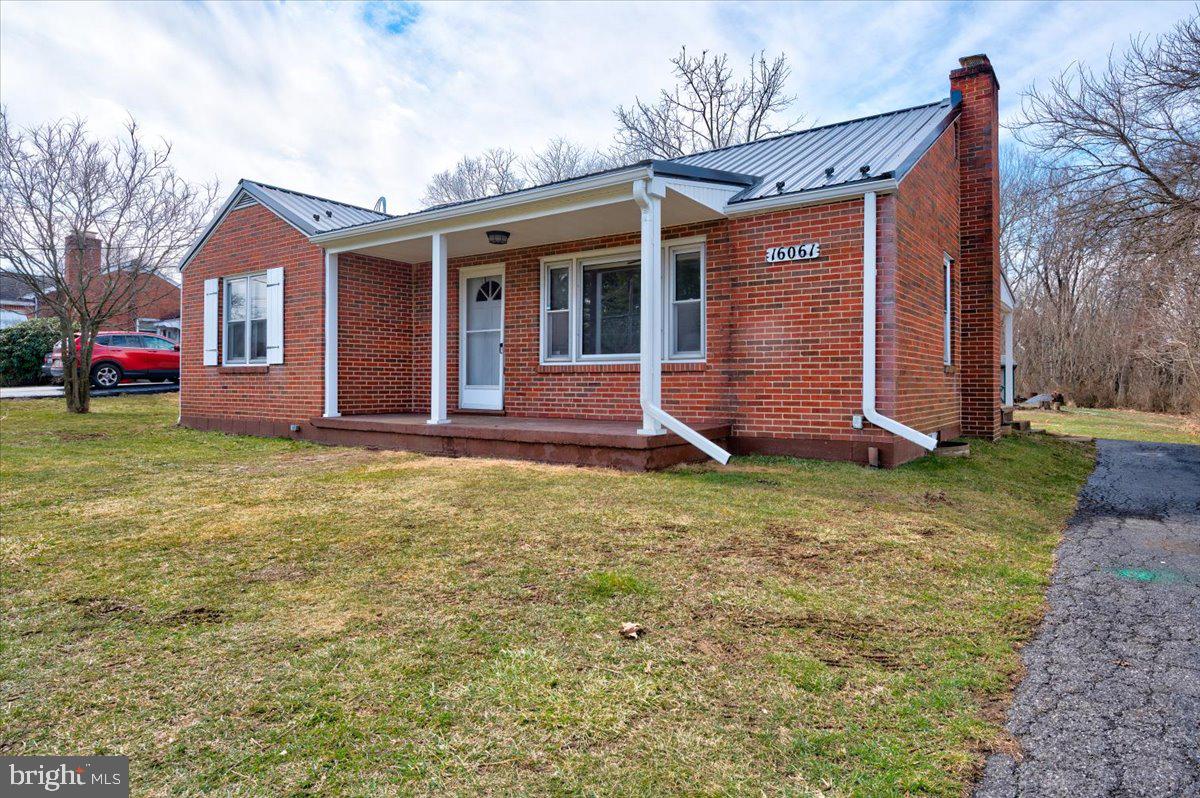 16061 Spielman Road Williamsport, MD 21795 - Photo 3 of 42