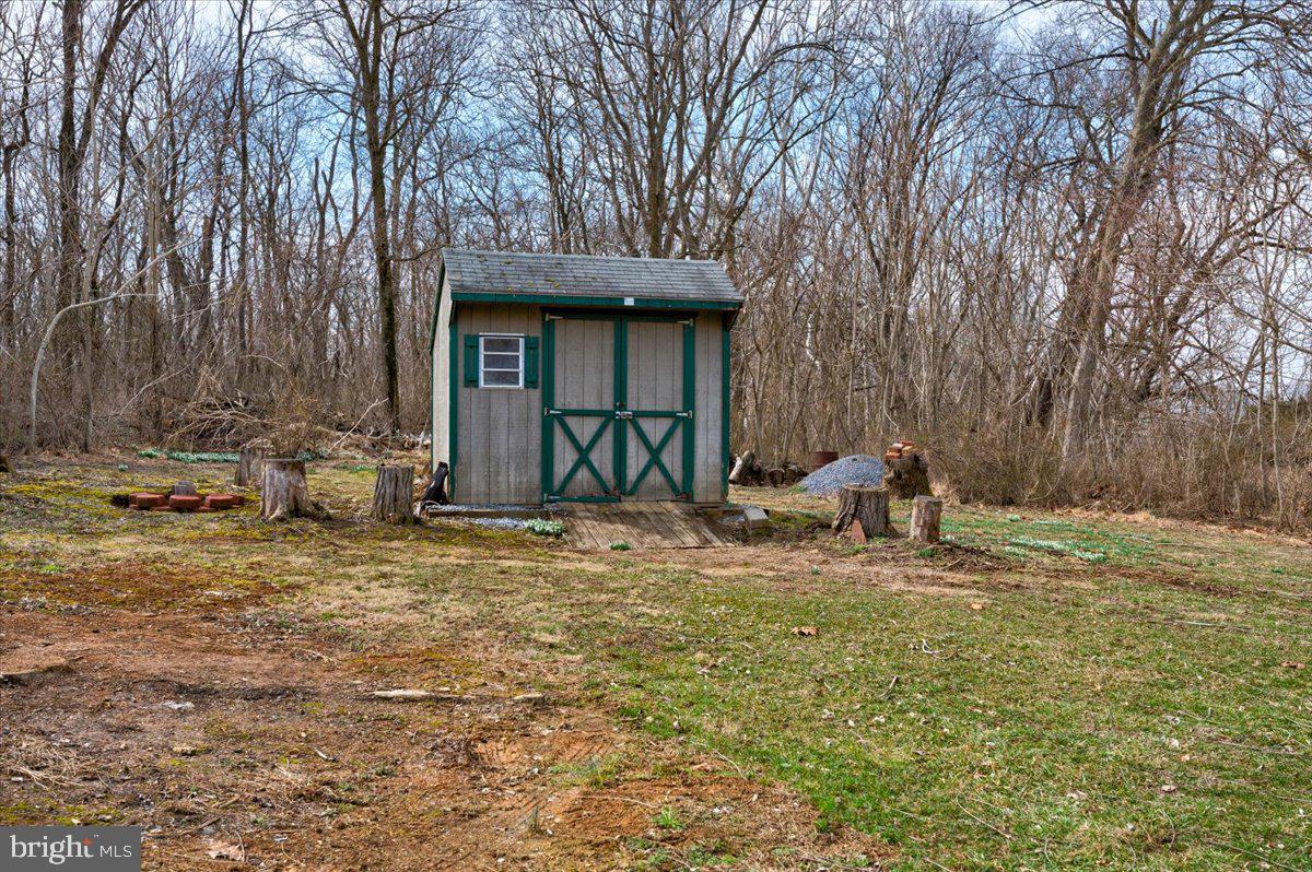 16061 Spielman Road Williamsport, MD 21795 - Photo 4 of 42