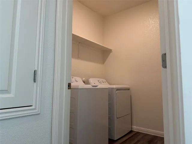 $2,195 | 132 Rother Place, Taylor, TX 76574