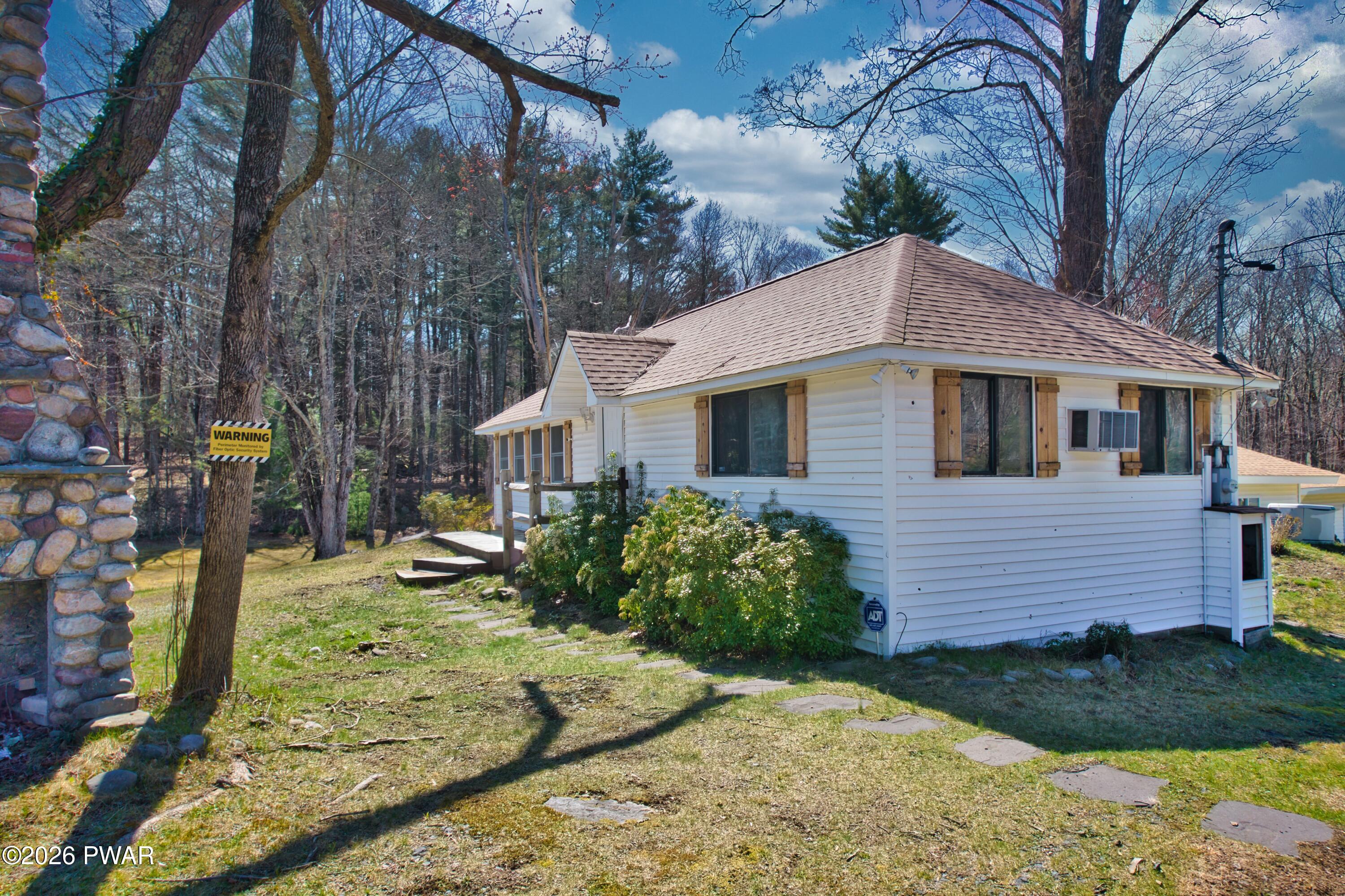 130 Log And Twig Road Dingmans Ferry, PA 18328 - Photo 35 of 41