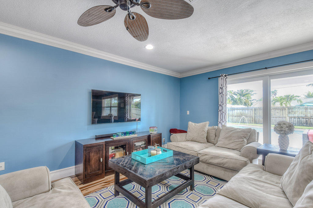 380 Franklin Road Tequesta, FL 33469 - Photo 11 of 36 380FranklinRoad_15