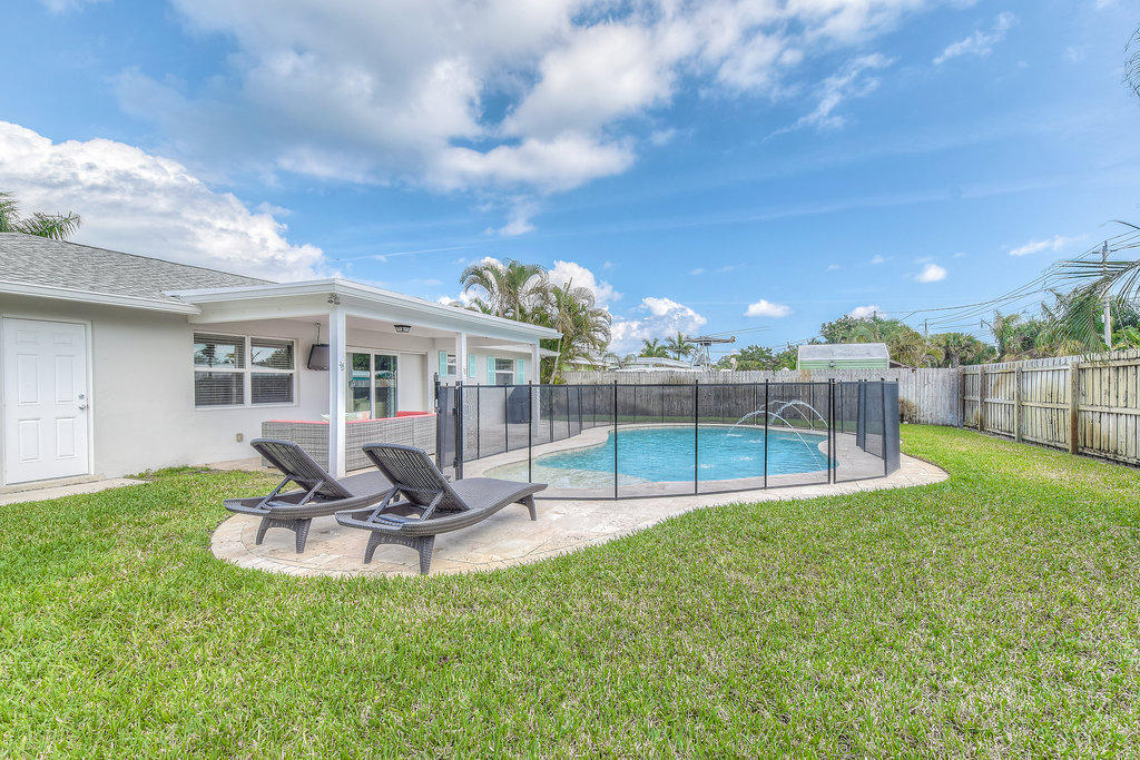 380 Franklin Road Tequesta, FL 33469 - Photo 27 of 36 380FranklinRoad_40