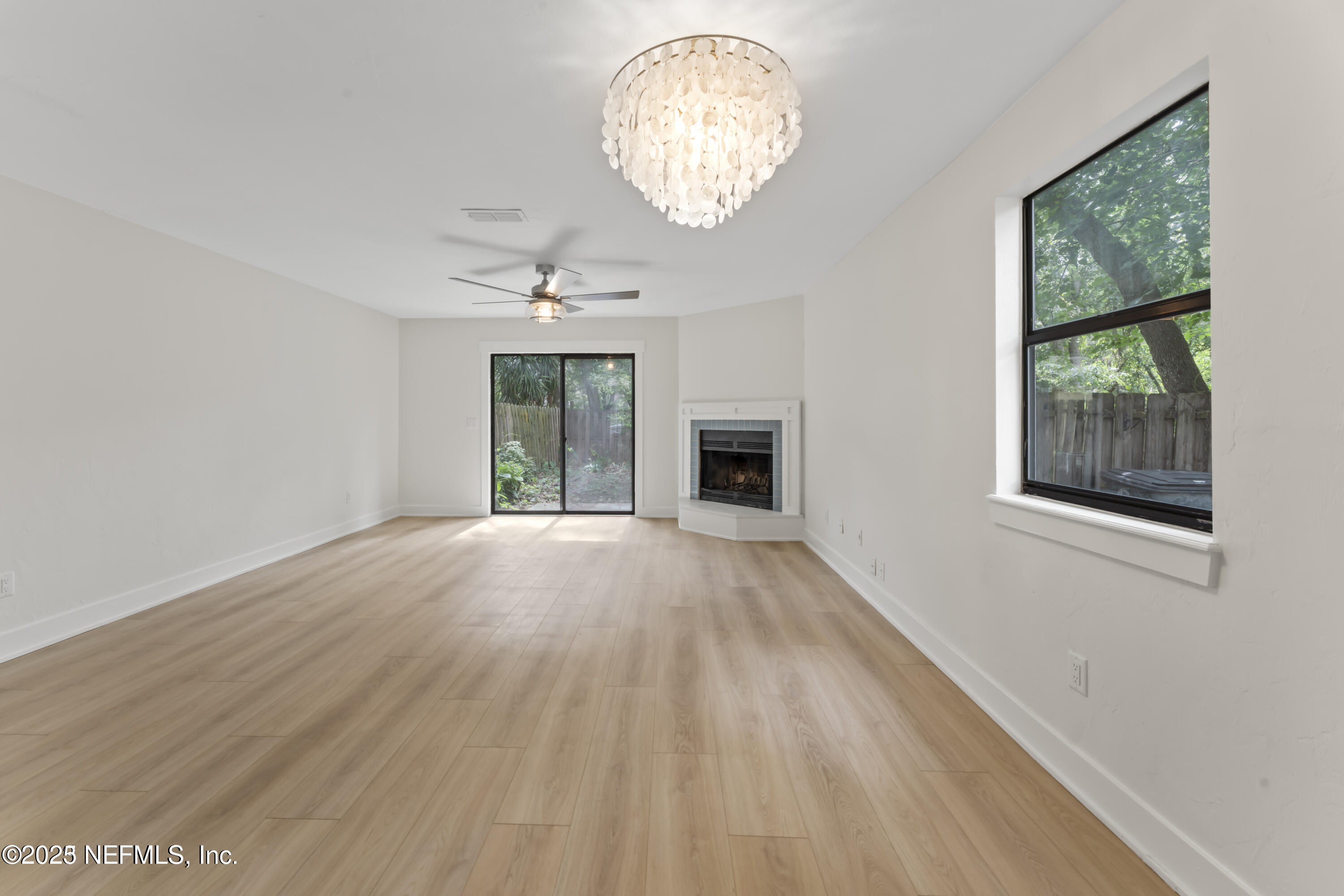 830 Main Street Atlantic Beach, FL 32233 - Photo 13 of 45 20230616023918017958000000-o