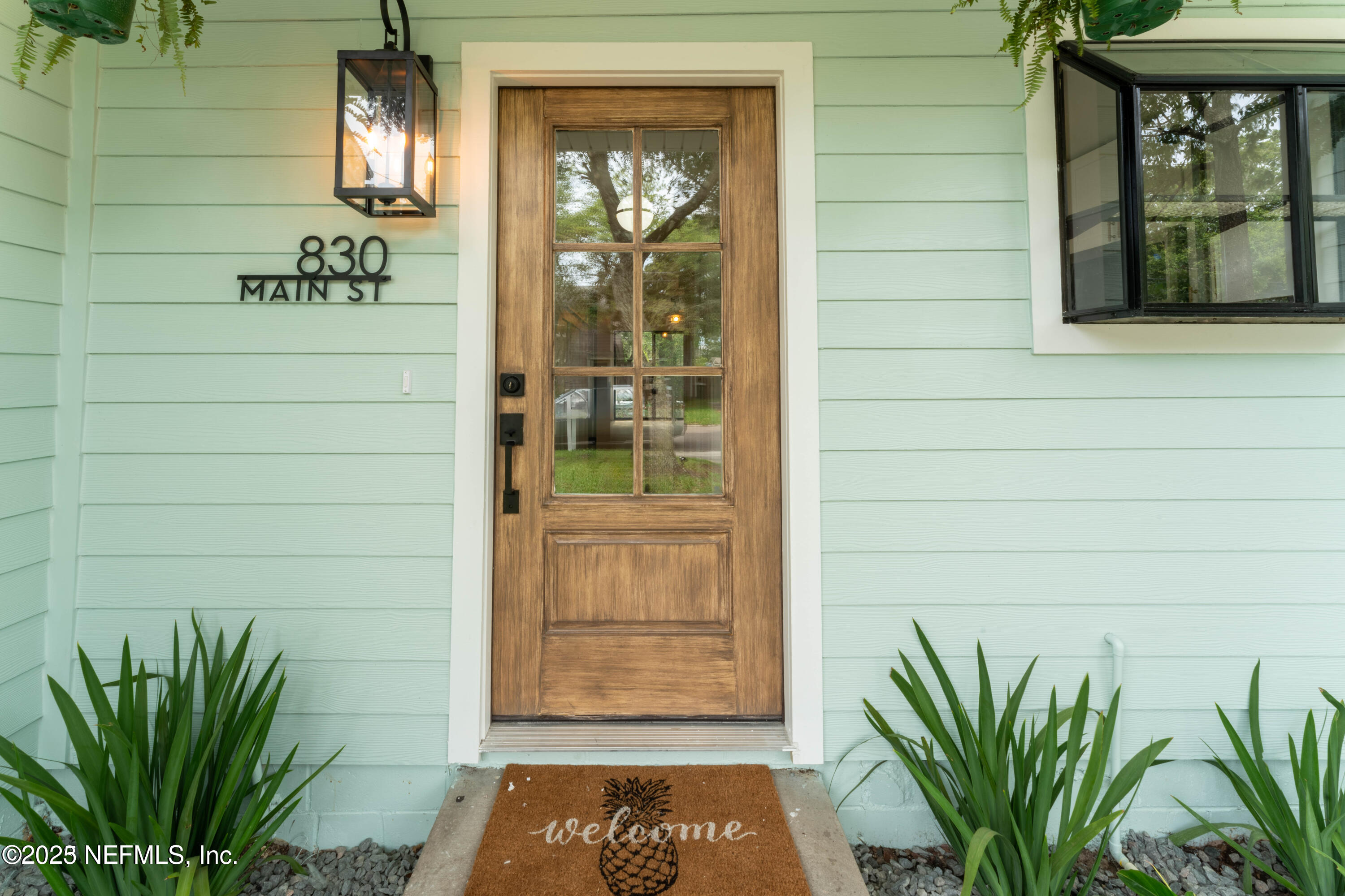 830 Main Street Atlantic Beach, FL 32233 - Photo 3 of 45 20230616023831560930000000-o