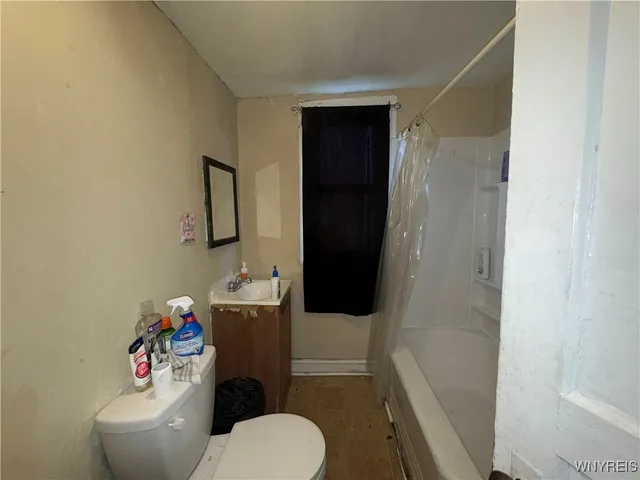 $174,990 | 172 Austin Street, Buffalo, NY 14207