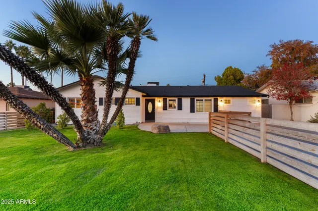 $1,300,000 | 5328 East Pinchot Avenue, Phoenix, AZ 85018