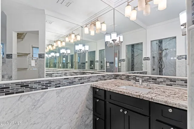 $1,300,000 | 5328 East Pinchot Avenue, Phoenix, AZ 85018