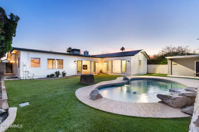 $1,300,000 | 5328 East Pinchot Avenue, Phoenix, AZ 85018