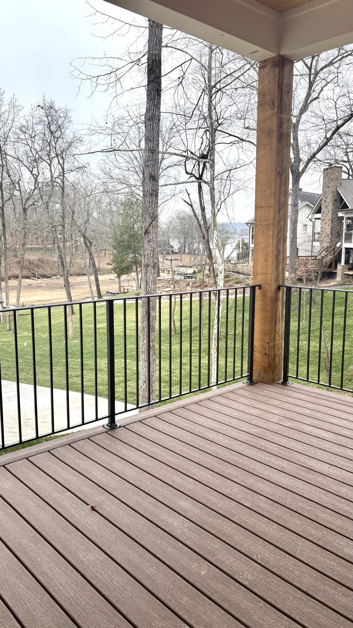 3847 Kings Road Chattanooga, TN 37416 - Photo 19 of 21 Deck