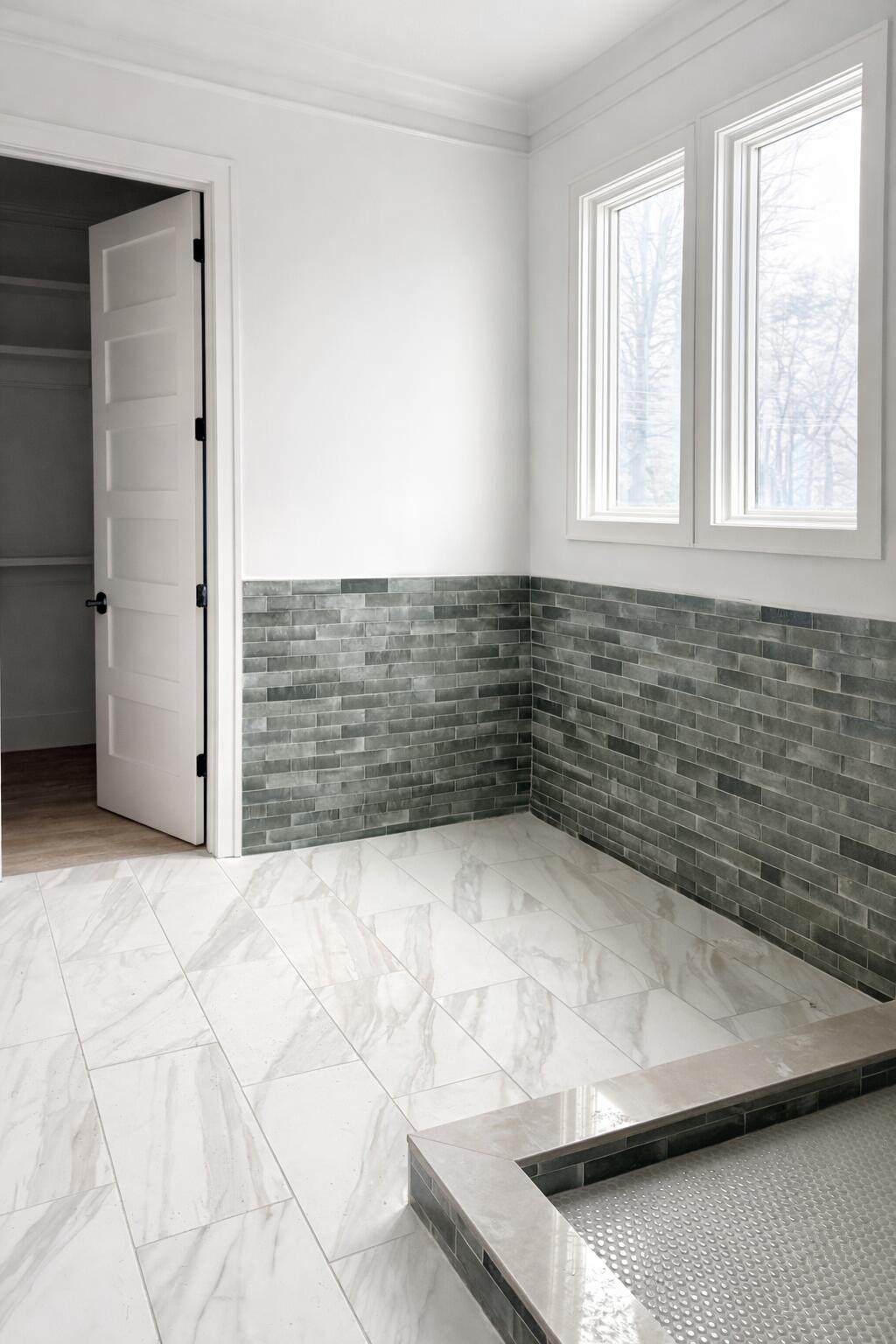 3847 Kings Road Chattanooga, TN 37416 - Photo 9 of 21 Master Bathroom