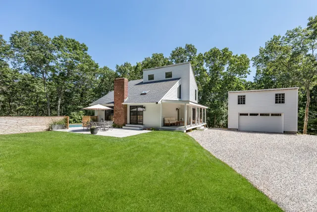 $40,000 | 4 Red Fox Lane, East Hampton, NY 11937