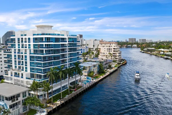 $10,500 | 715 Bayshore Drive, Unit 904, Fort Lauderdale, FL 33304