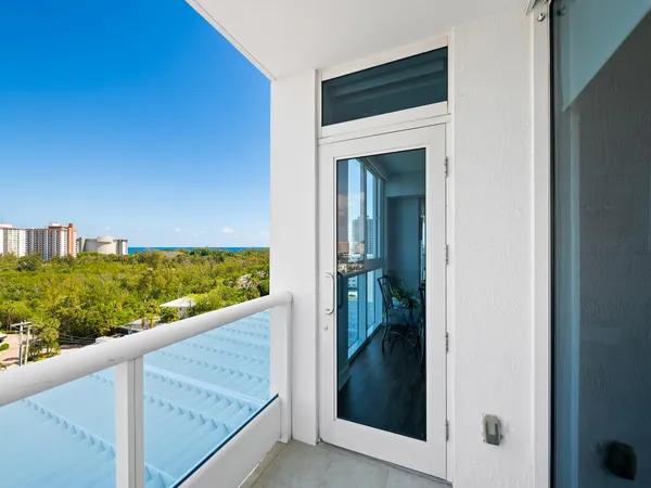 $10,500 | 715 Bayshore Drive, Unit 904, Fort Lauderdale, FL 33304