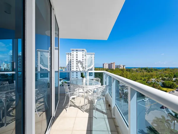 $10,500 | 715 Bayshore Drive, Unit 904, Fort Lauderdale, FL 33304