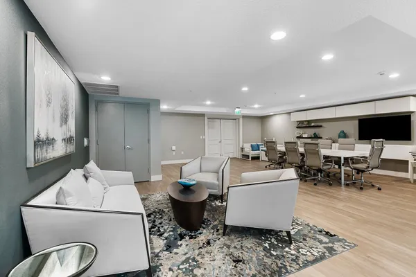 $10,500 | 715 Bayshore Drive, Unit 904, Fort Lauderdale, FL 33304