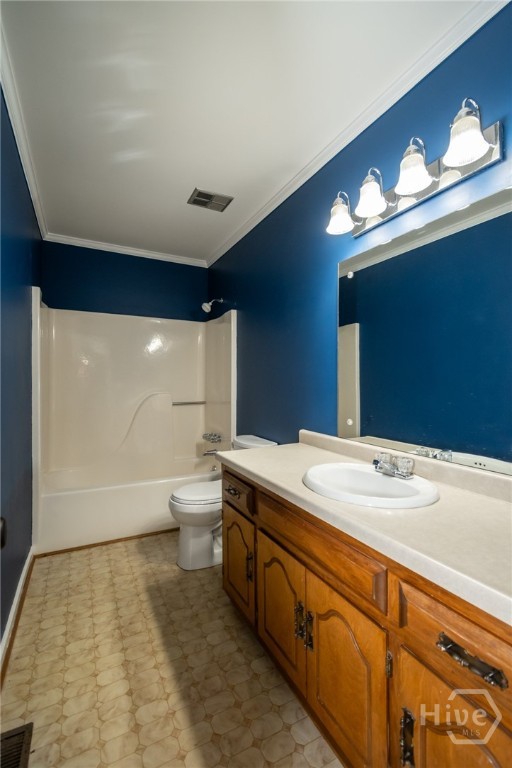 265 Round Table Road Athens, GA 30606 - Photo 17 of 22 Guest Bathroom